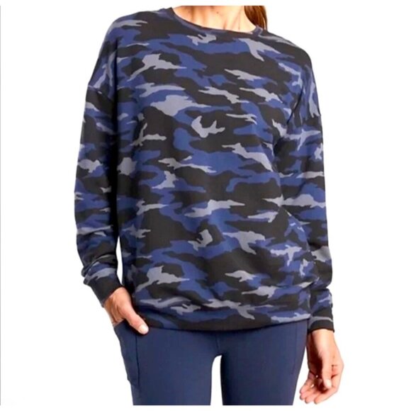 Athleta XL Camouflage Long Sleeve Crewneck Sweatshirt - Picture 1 of 7